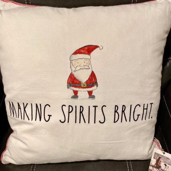 🎄Rae Dunn MAKING SPIRITS BRIGHT Santa Pillow - Picture 2 of 9